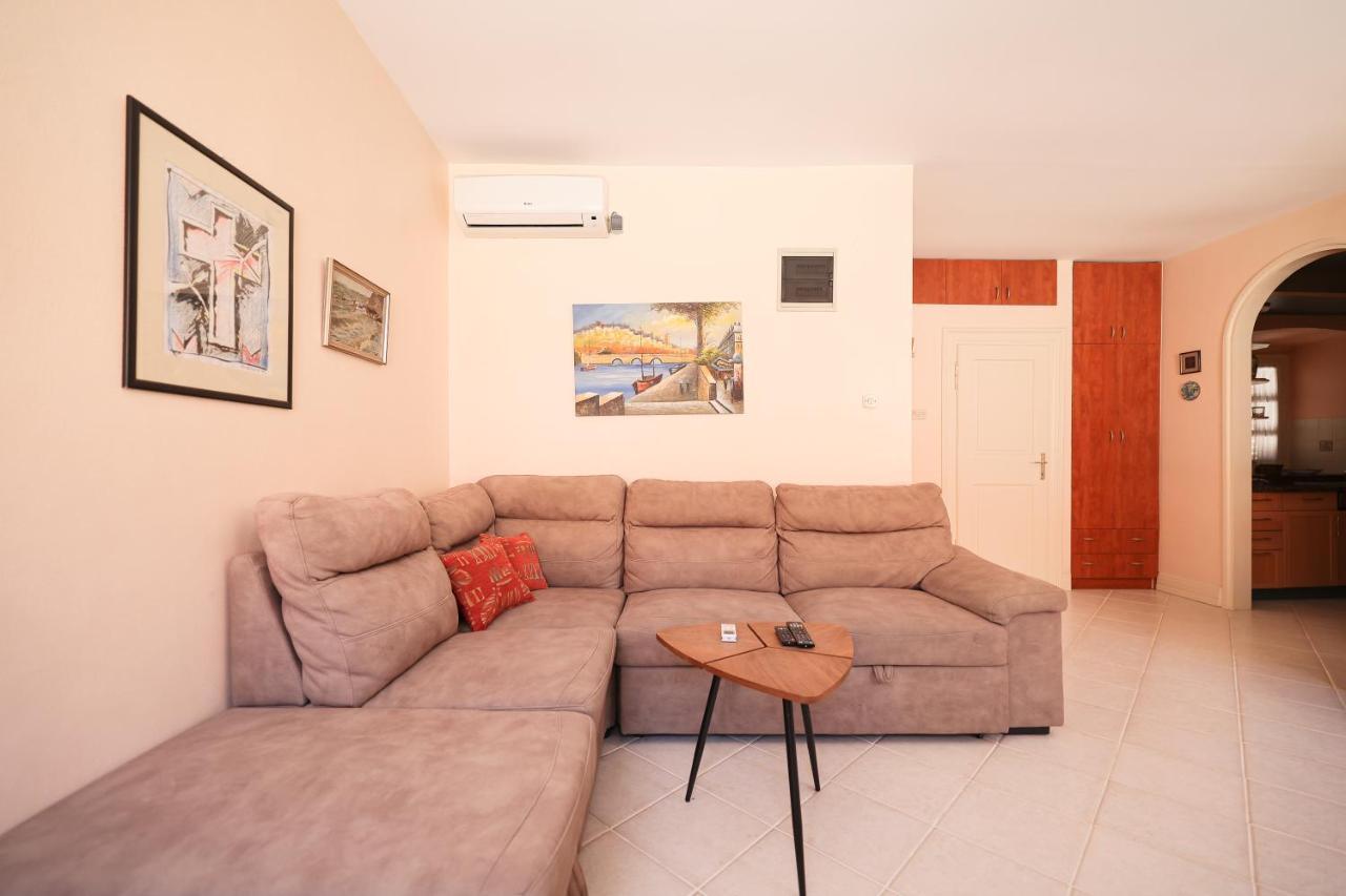 Two Bedroom Apartment In City Center Igor Задар Екстериор снимка